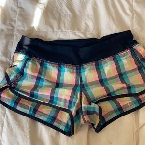 Lululemon shorts plaid pink
